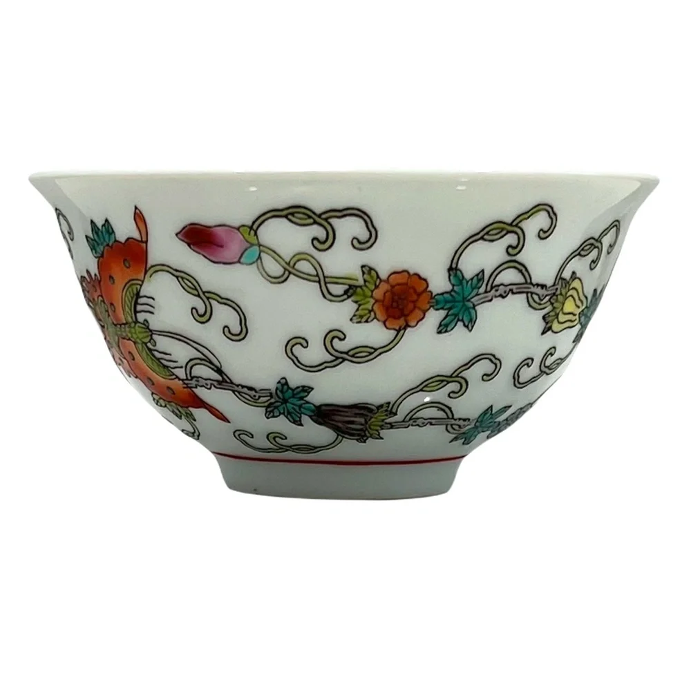 VINTAGE 1960s PORCELAIN CHINESE RICE BOWL WITH FLOWERS AND BUTTERFLIES